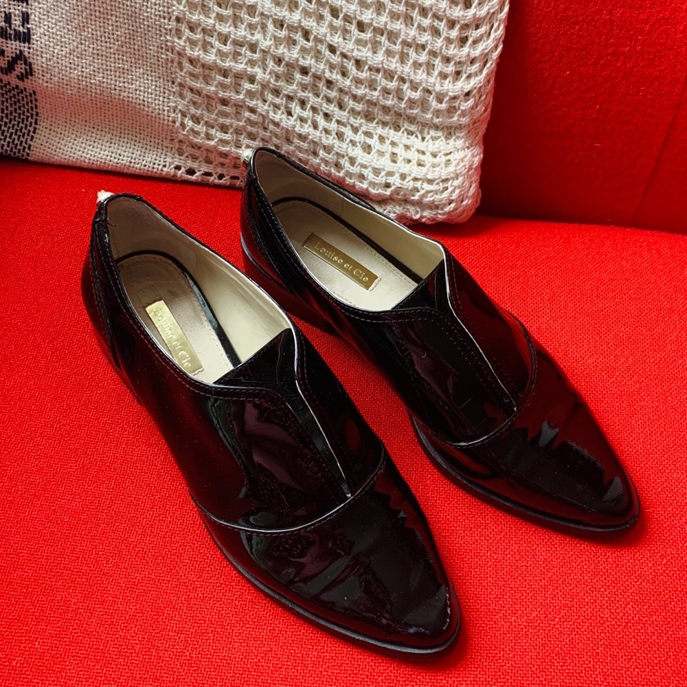 Pearl Heal Black Patent Leather Loafers 🎱